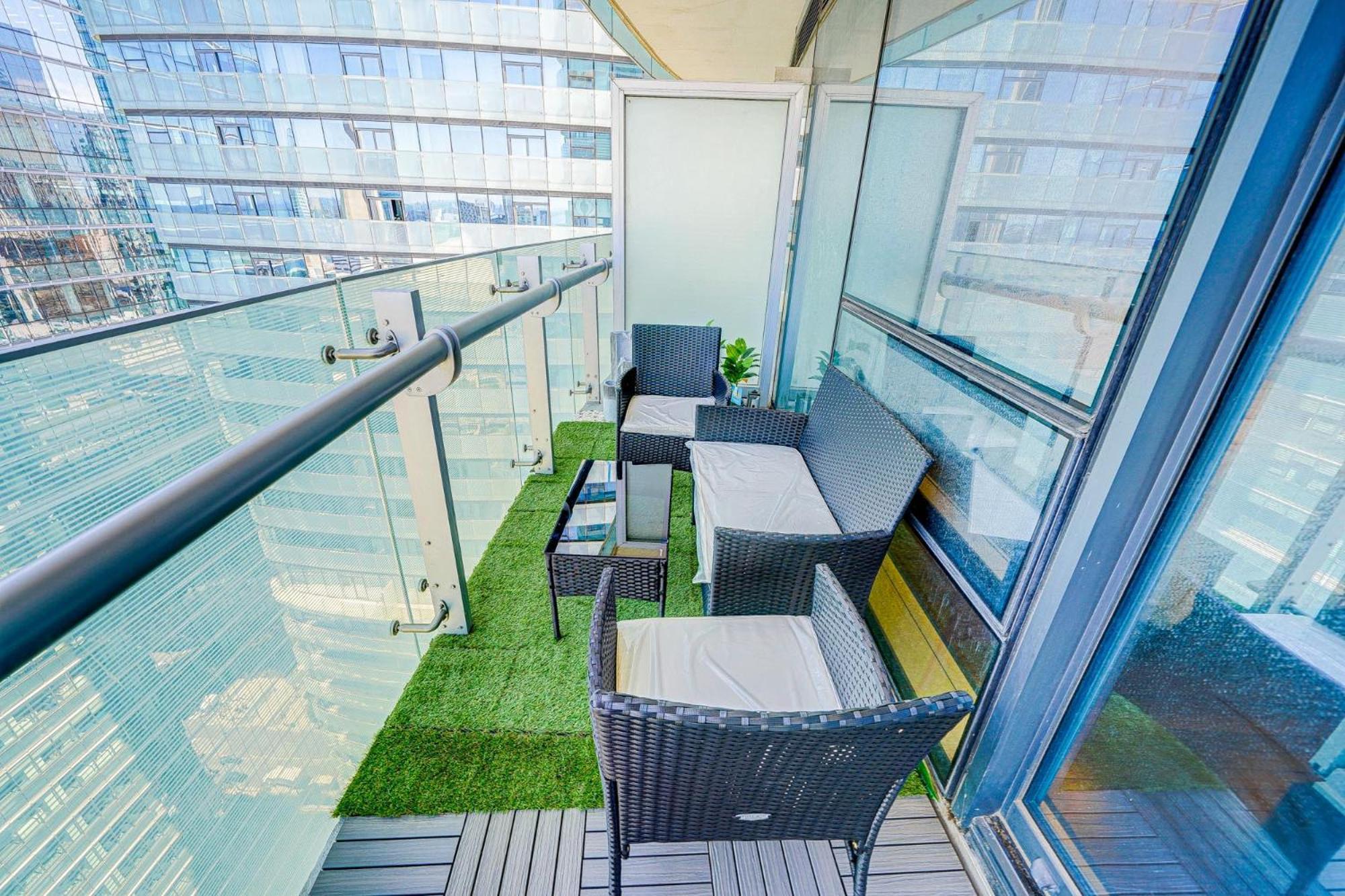 Skytree - Modern Rusty Condo Close To Union Station In Heart Of Downtown Toronto Extérieur photo